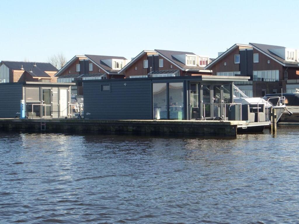 Modern Houseboat With Air Conditioning Located In Marina Uitgeest Eksteriør bilde