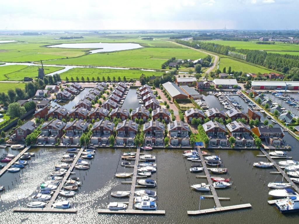 Modern Houseboat With Air Conditioning Located In Marina Uitgeest Eksteriør bilde